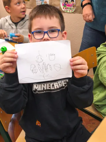 11